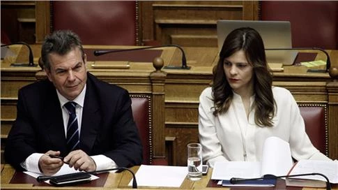 «Εμφύλιος» στο υπουργείο Εργασίας για το διοικητή του ΕΦΚΑ